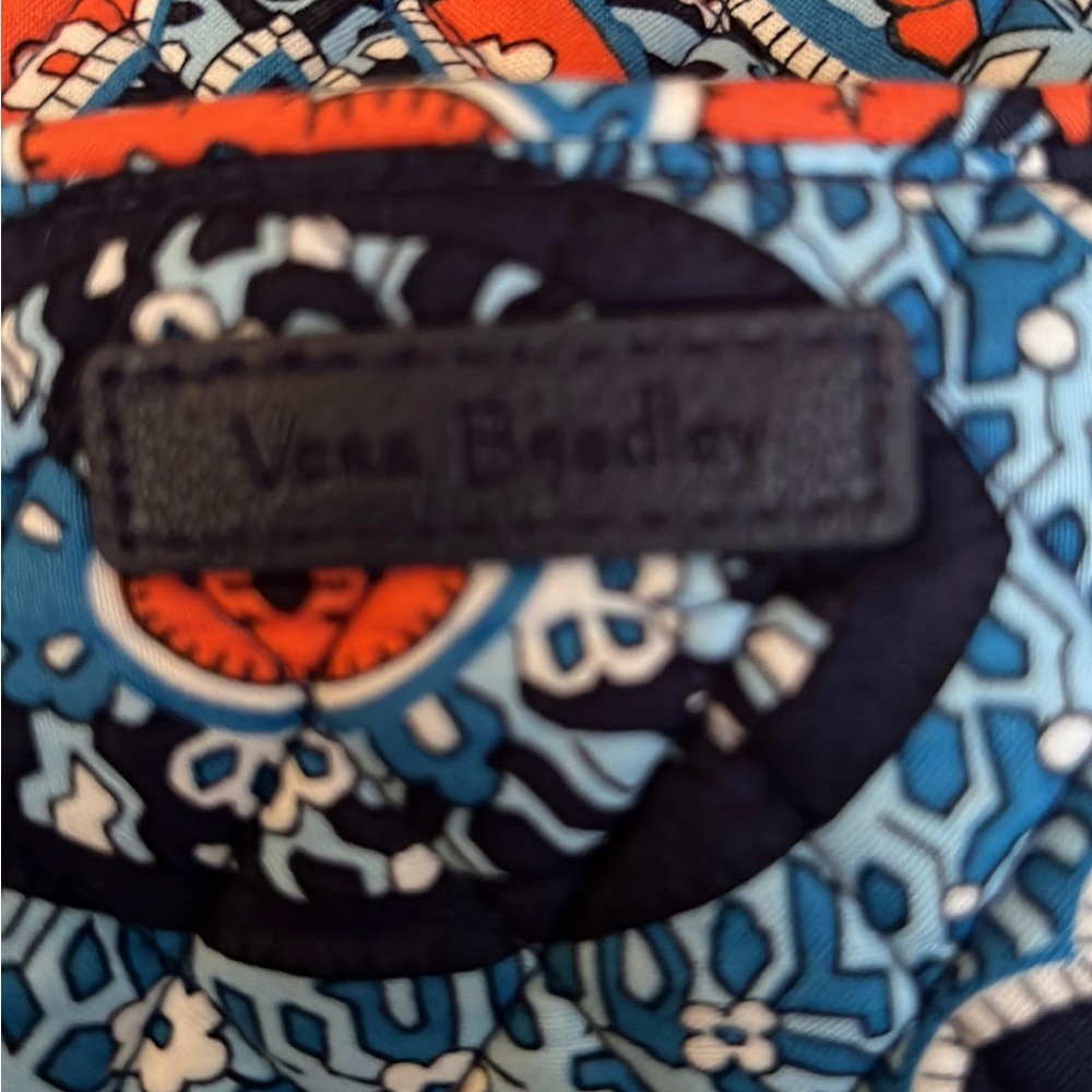 Vera Bradley never used no tags attached